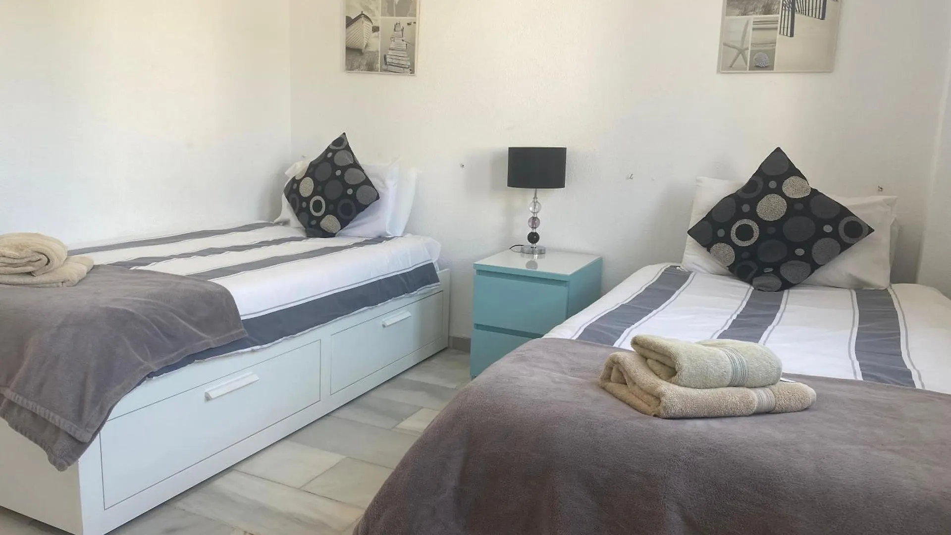 Lovely Two Bedroom Pueblo Evita Benalmadena Apartment